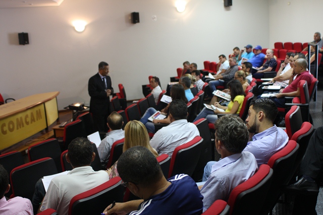 Curso da Acamdoze reÃºne vereadores de vÃ¡rios municÃ­pios da regiÃ£o