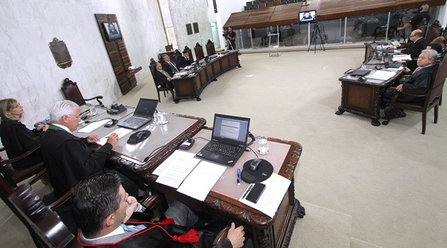 Pleno homologa cautelar que impede pagamento por cÃ¢mara a vereador preso