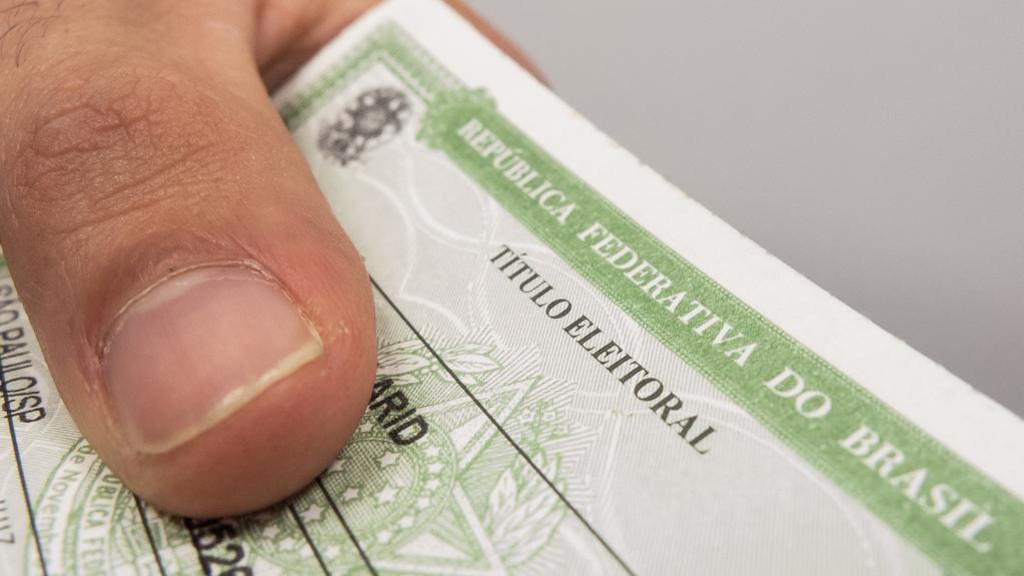 Eleitor que faltou Ã s trÃªs Ãºltimas eleiÃ§Ãµes deve regularizar situaÃ§Ã£o atÃ© 2 de maio
