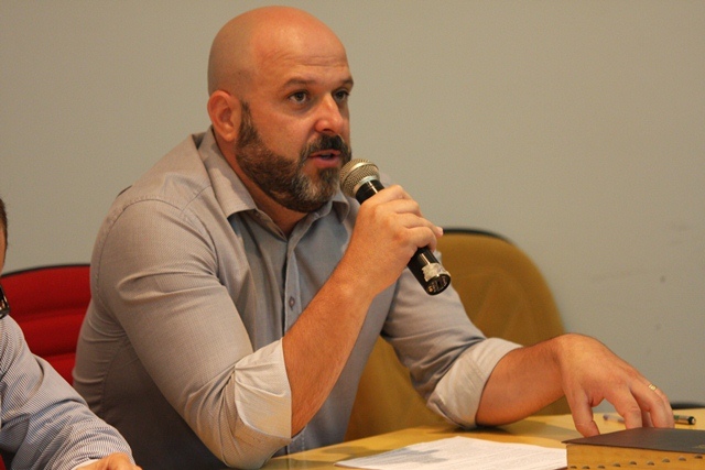 CÃ¢mara cobra operadora TIM para melhorar sinal em Araruna