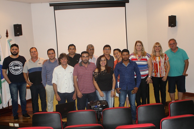 Acamdoze encerra curso de oratória e presidente faz avaliação positiva