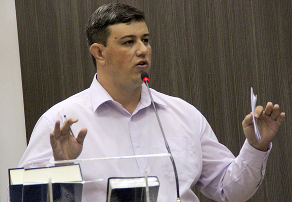 CÃ¢mara de Roncador aprova transporte gratuito a universitÃ¡rios