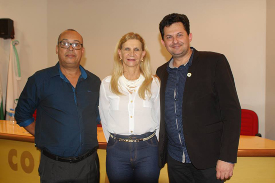  Câmara que se filiar a Acamdoze estará automaticamente filiada a Uvepar