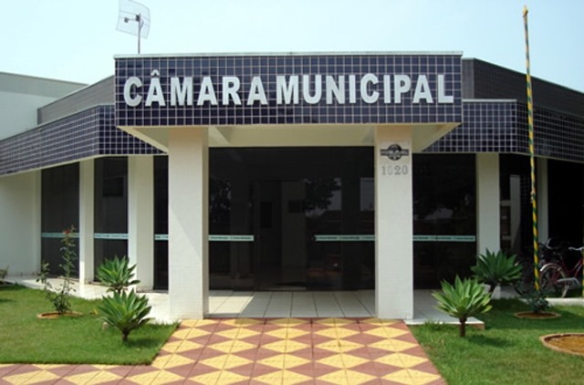  Câmaras da região mantêm equilíbrio na contratação de CC’s e efetivos, diz TCE