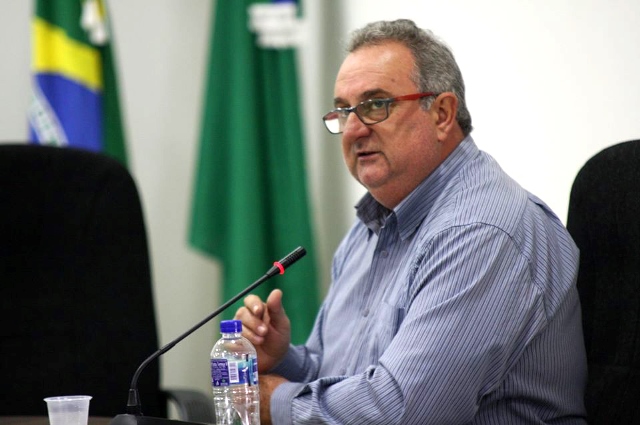 Câmara de Peabiru faz repasse de sobras e indica recurso para obras de recape asfáltico